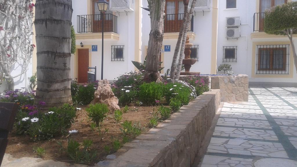 Coast Apartamento *
