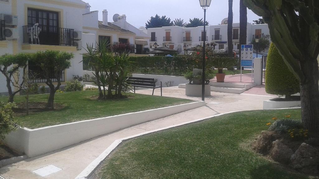 Coast * Vera